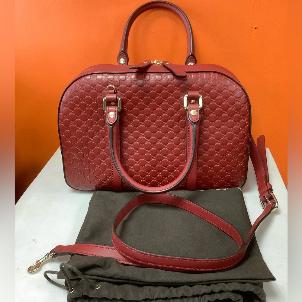 Gucci Microguccissima Embossed Leather Bag